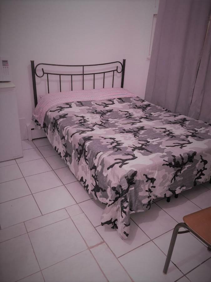 Monthly University Apartment-Elizabeth تورونتو المظهر الخارجي الصورة